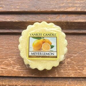 Meyer Lemon Potpourri Tart by Yankee Candle Size .8oz NOS NIP